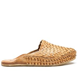 Mohinders Woven Slide in Honey Handmade Woven Mules Sz 7